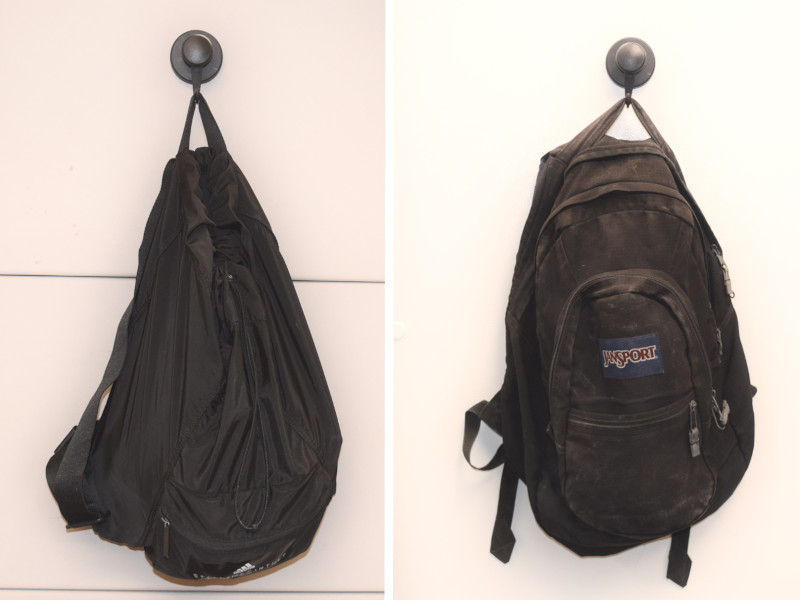 Rubber magnetic cruise hooks hanging heavy bags from wall