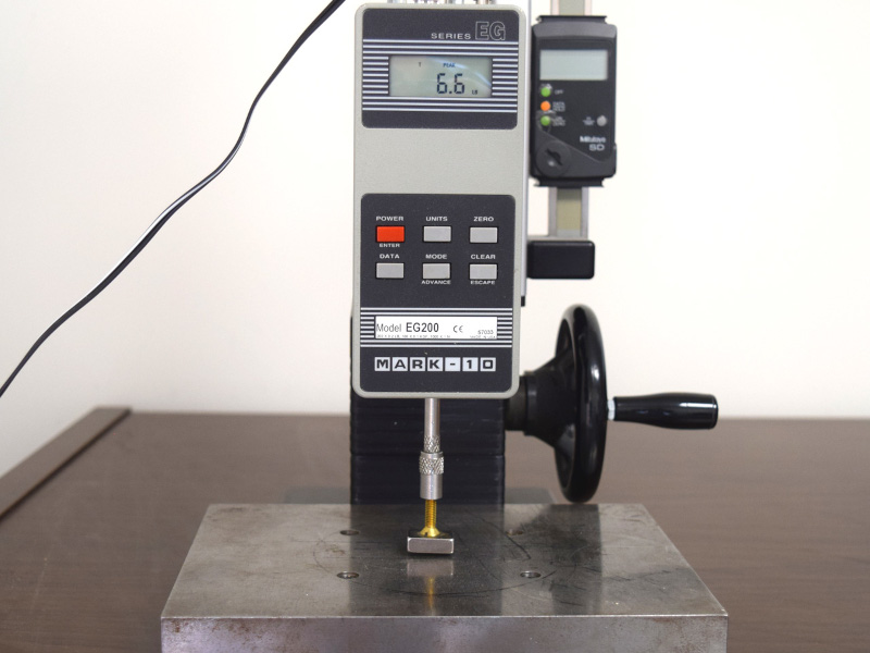 Testing pull force case 1 of block magnet