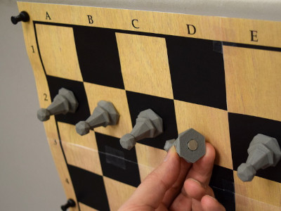 making chess game with magnets