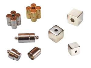 Clasp and fastener magnet magnetic closures