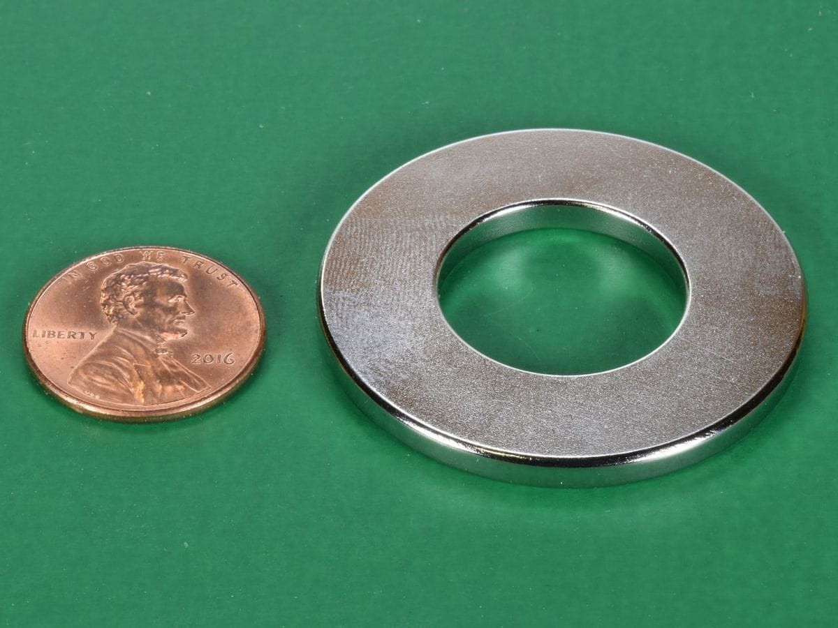 磁石様 1 1/2 x 3/4 x 1/8 Inch Neodymium Rare Earth Ring Magnet N42