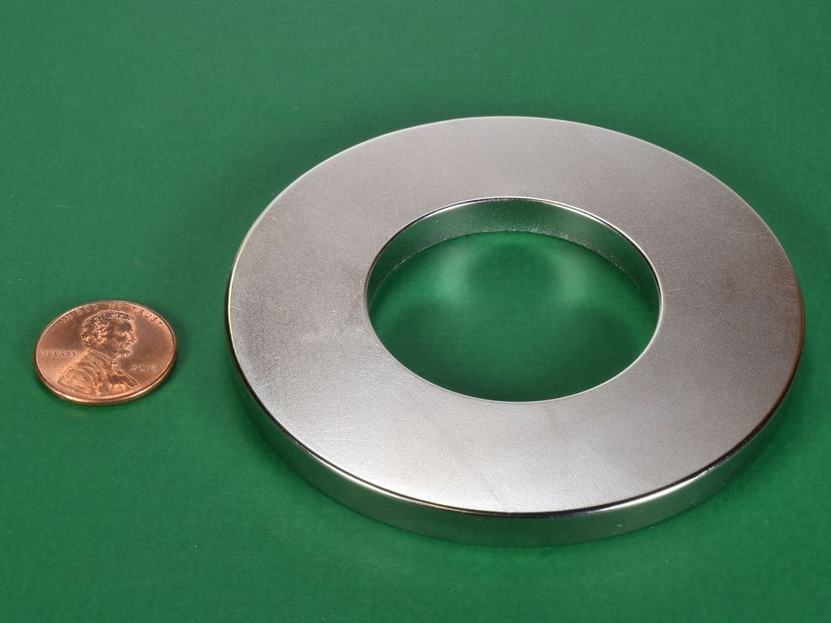 3 x 1 1/2 x 1/4 Inch Neodymium Rare Earth Ring Magnet N42 - rz0x84