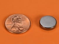 1-2-x-1-8-inch-black-nickel-plated-neodymium-rare-earth-disc-magnet-n52-pn-d82b-n52