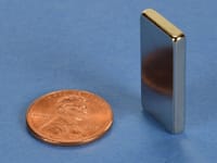 1-2-x-1-8-x-1-inch-neodymium-rare-earth-bar-magnet-n42-pn-b82x0