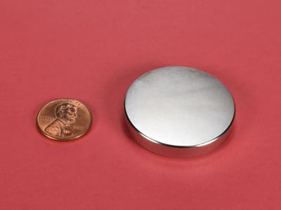 1-1-2-x-1-4-inch-neodymium-rare-earth-disc-magnet-n52-pn-dx84-n52