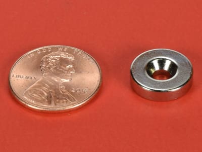 1-2-x-0-136-x-1-8-inch-neodymium-rare-earth-countersunk-ring-magnet-n42-no-4-screw-pn-r822cs-n