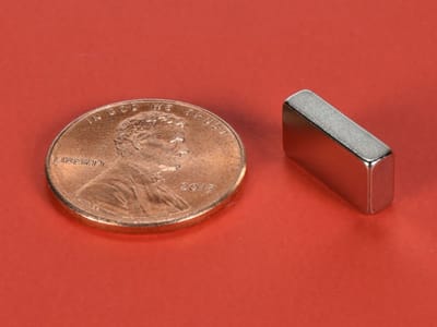 1-2-x-1-8-x-1-4-inch-neodymium-rare-earth-bar-magnet-n42-pn-b824