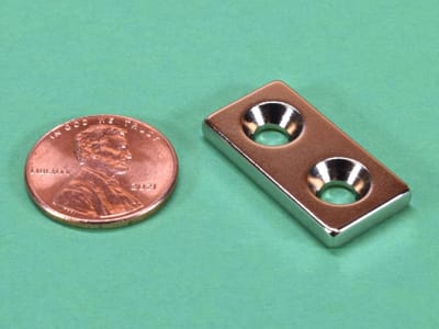1-x-1-2-x-1-8-inch-neodymium-rare-earth-countersunk-block-magnet-n52-no-6-screw-pn-bx082cs-n-n52