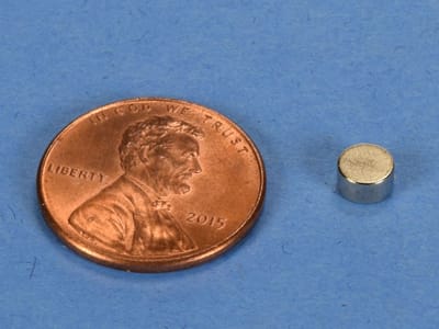 3-16-x-1-10-inch-neodymium-rare-earth-disc-magnet-n42-pn-d3h1