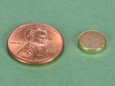 3-8-x-1-16-inch-neodymium-rare-earth-gold-plated-disc-magnet-n52-pn-d61g-n52