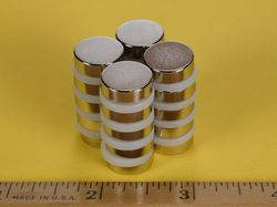 d93 - 9/16 x 3/16 Inch Neodymium Rare Earth Disc Magnet N42 -2